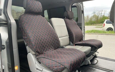 Hyundai Grand Starex Grand Starex I рестайлинг 2, 2008 год, 1 695 000 рублей, 18 фотография