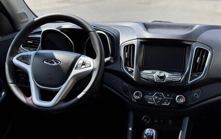 Chery Tiggo 5 I рестайлинг, 2015 год, 1 000 000 рублей, 19 фотография