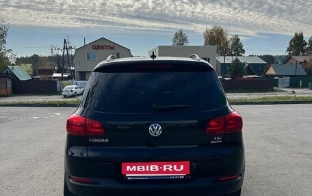 Volkswagen Tiguan I, 2011 год, 999 999 рублей, 2 фотография
