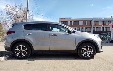 KIA Sportage IV рестайлинг, 2021 год, 2 950 000 рублей, 8 фотография