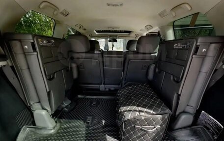 Toyota Land Cruiser 200, 2008 год, 3 250 000 рублей, 32 фотография