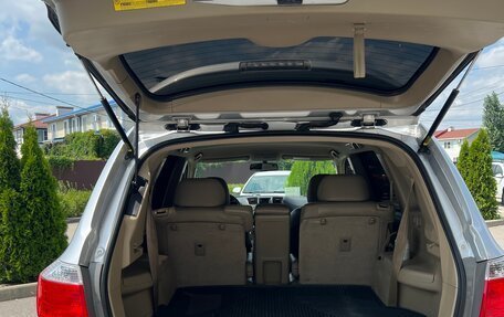 Toyota Highlander III, 2011 год, 2 250 000 рублей, 12 фотография