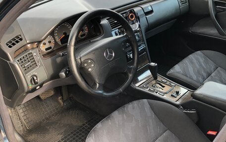 Mercedes-Benz E-Класс, 1999 год, 600 000 рублей, 7 фотография