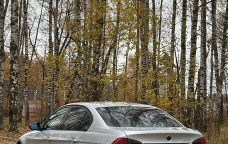 BMW 3 серия, 2006 год, 800 000 рублей, 6 фотография