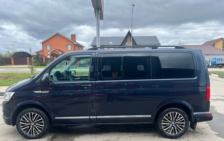 Volkswagen Caravelle T6 рестайлинг, 2016 год, 4 075 000 рублей, 4 фотография