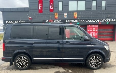 Volkswagen Caravelle T6 рестайлинг, 2016 год, 4 075 000 рублей, 5 фотография