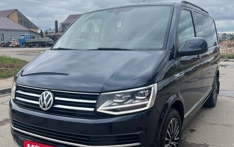 Volkswagen Caravelle T6 рестайлинг, 2016 год, 4 075 000 рублей, 2 фотография