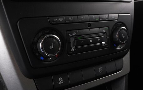Skoda Yeti I рестайлинг, 2011 год, 999 000 рублей, 13 фотография