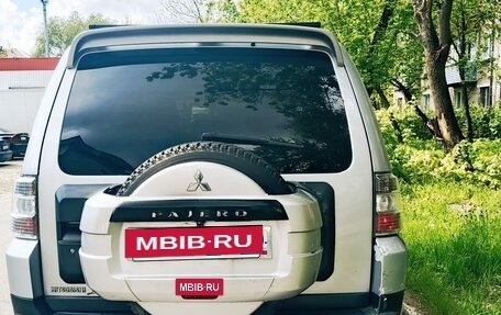 Mitsubishi Pajero IV, 2008 год, 1 600 000 рублей, 5 фотография