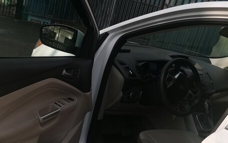 Ford Escape III, 2012 год, 950 000 рублей, 7 фотография