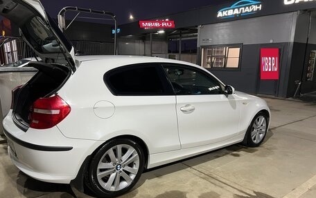 BMW 1 серия, 2009 год, 905 000 рублей, 4 фотография
