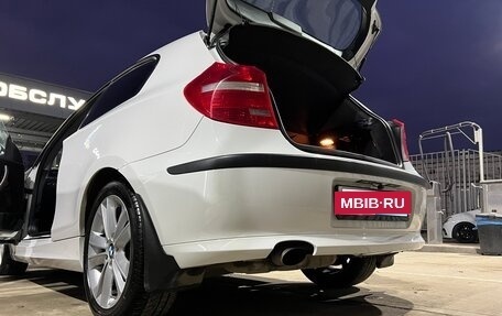 BMW 1 серия, 2009 год, 905 000 рублей, 12 фотография
