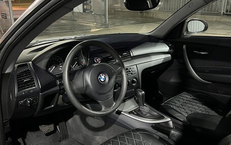 BMW 1 серия, 2009 год, 905 000 рублей, 18 фотография