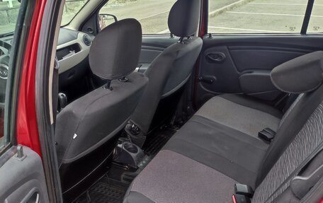 Renault Sandero I, 2012 год, 710 000 рублей, 3 фотография