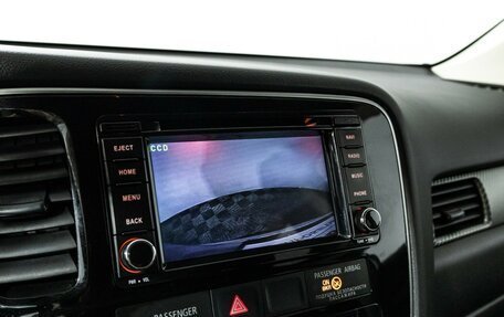 Mitsubishi Outlander III рестайлинг 3, 2013 год, 1 449 700 рублей, 16 фотография