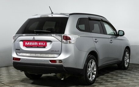 Mitsubishi Outlander III рестайлинг 3, 2013 год, 1 449 700 рублей, 5 фотография