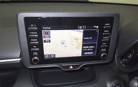 Toyota Yaris, 2021 год, 1 501 000 рублей, 4 фотография