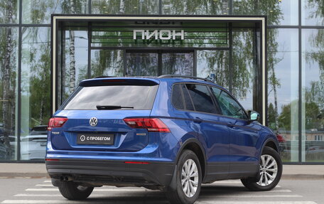 Volkswagen Tiguan II, 2020 год, 2 700 000 рублей, 3 фотография