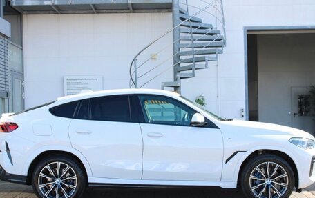 BMW X6, 2022 год, 8 300 000 рублей, 2 фотография