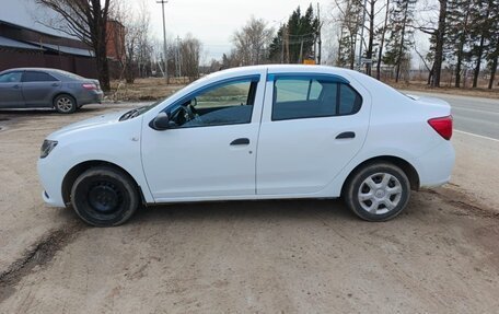 Renault Logan II, 2017 год, 440 000 рублей, 4 фотография