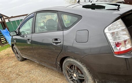 Toyota Prius, 2009 год, 730 000 рублей, 5 фотография