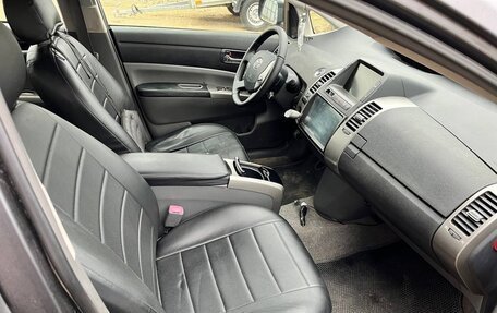 Toyota Prius, 2009 год, 730 000 рублей, 15 фотография