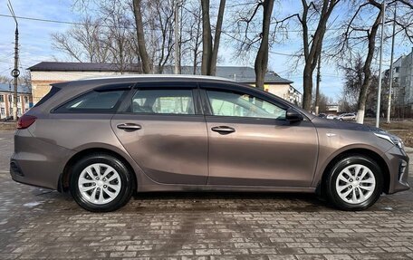KIA cee'd III, 2019 год, 1 500 000 рублей, 8 фотография