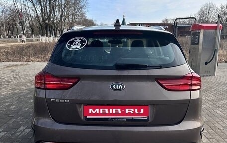 KIA cee'd III, 2019 год, 1 500 000 рублей, 5 фотография