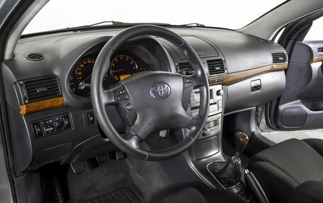 Toyota Avensis III рестайлинг, 2007 год, 655 000 рублей, 18 фотография