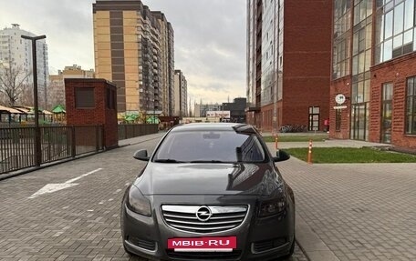 Opel Insignia II рестайлинг, 2012 год, 860 000 рублей, 2 фотография