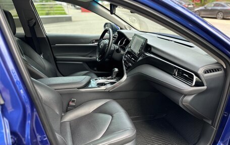 Toyota Camry, 2021 год, 3 050 000 рублей, 13 фотография