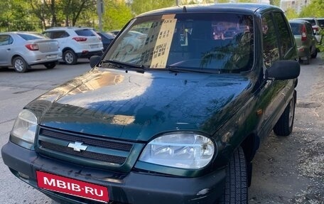 Chevrolet Niva I рестайлинг, 2003 год, 250 000 рублей, 3 фотография