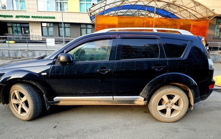 Mitsubishi Outlander III рестайлинг 3, 2006 год, 1 250 000 рублей, 6 фотография