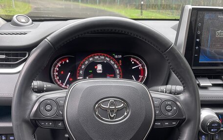 Toyota RAV4, 2021 год, 3 550 000 рублей, 11 фотография