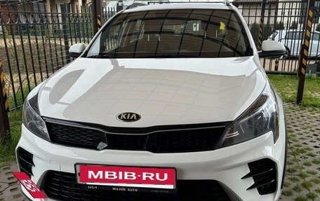 KIA Rio IV, 2021 год, 1 750 000 рублей, 3 фотография