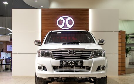 Toyota Hilux VII, 2013 год, 2 185 000 рублей, 2 фотография