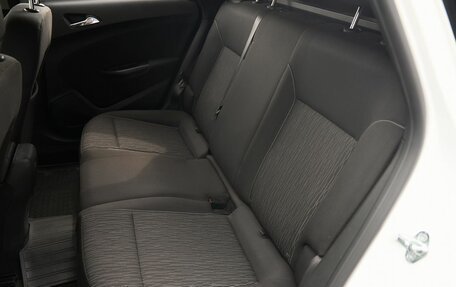 Opel Astra J, 2014 год, 867 080 рублей, 17 фотография