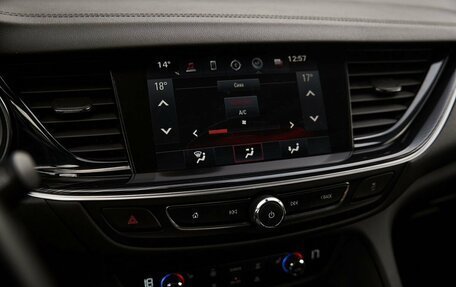 Opel Insignia II рестайлинг, 2018 год, 1 621 800 рублей, 11 фотография