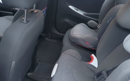 Hyundai Solaris II рестайлинг, 2012 год, 810 000 рублей, 11 фотография