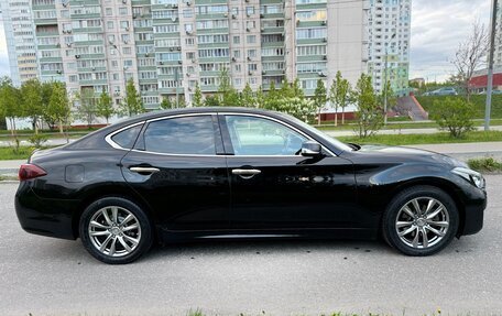 Infiniti Q70 I, 2015 год, 2 440 000 рублей, 3 фотография