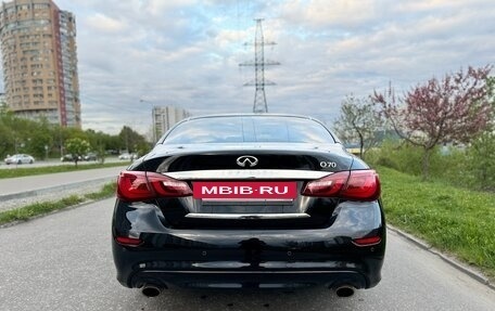 Infiniti Q70 I, 2015 год, 2 440 000 рублей, 5 фотография