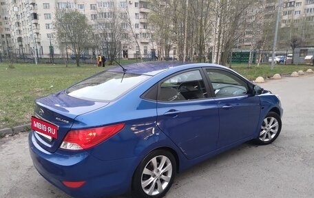 Hyundai Solaris II рестайлинг, 2012 год, 810 000 рублей, 5 фотография