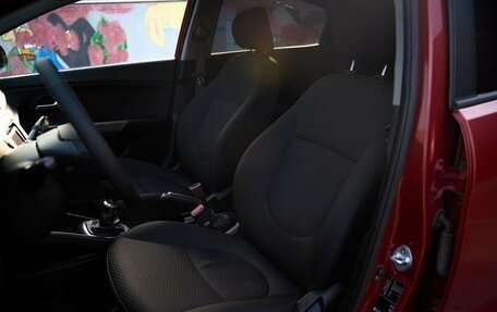 KIA Rio III рестайлинг, 2014 год, 730 000 рублей, 17 фотография
