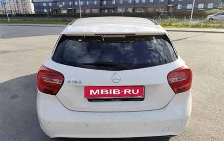 Mercedes-Benz A-Класс, 2015 год, 1 540 000 рублей, 5 фотография