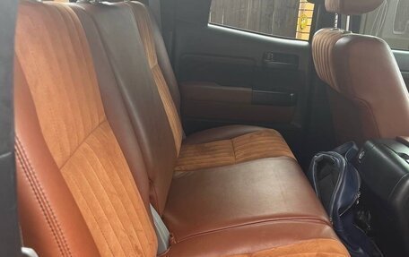 Toyota Tundra II, 2010 год, 3 170 000 рублей, 8 фотография