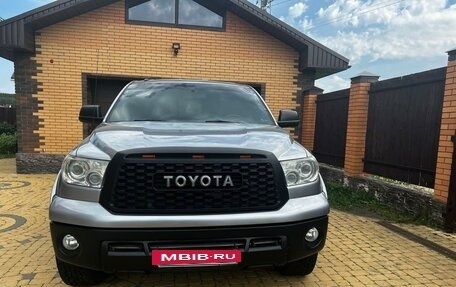 Toyota Tundra II, 2010 год, 3 170 000 рублей, 7 фотография