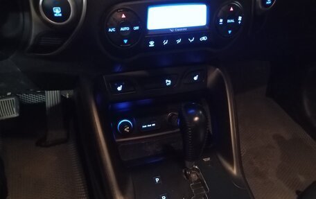 Hyundai ix35 I рестайлинг, 2013 год, 1 550 000 рублей, 12 фотография