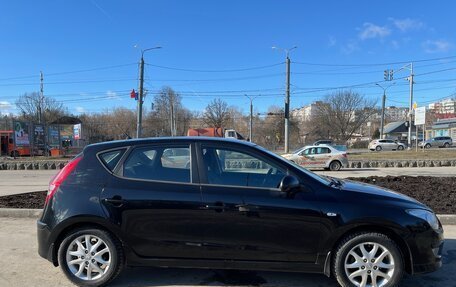 Hyundai i30 I, 2011 год, 750 000 рублей, 2 фотография