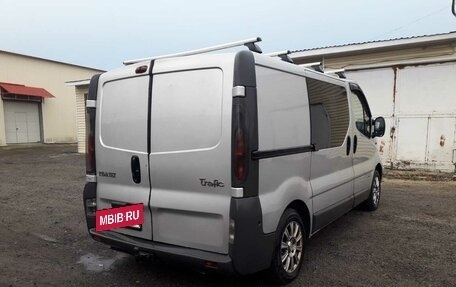Renault Trafic, 2003 год, 790 000 рублей, 3 фотография