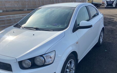 Chevrolet Aveo III, 2012 год, 740 000 рублей, 3 фотография